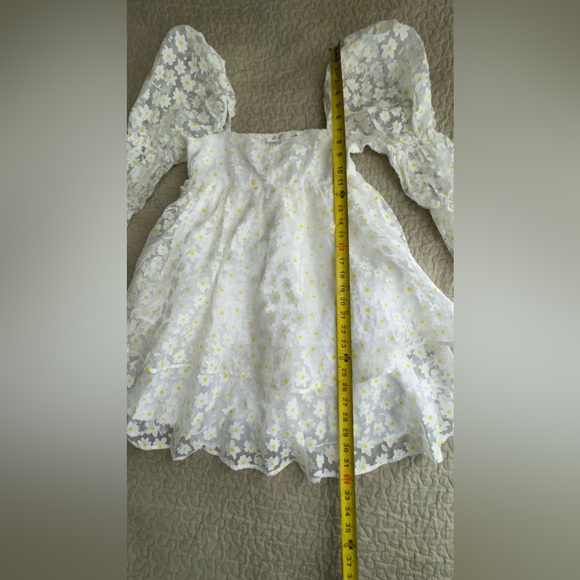 Storia White Daisy Puff Sleeve Mini Dress Size S - Picture 10 of 12